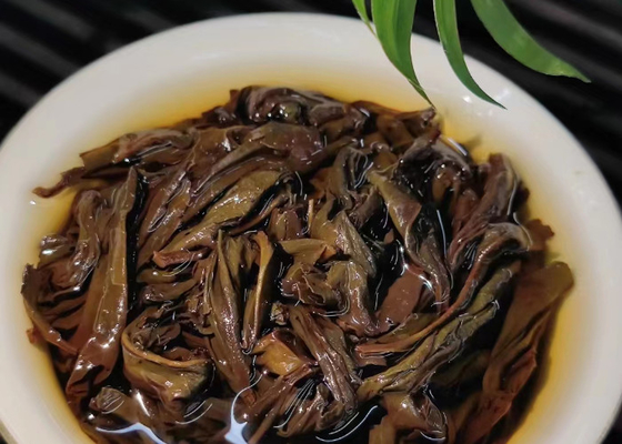 熱い か 寒い オーロン お茶 と 花 の 香り を 配る 提案