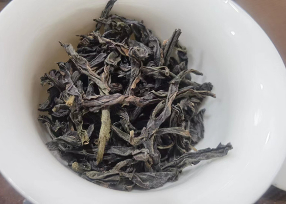 ジン・ジュンメイ 80g缶詰のプレゼントボックス お茶 ウウイ山の花 小種 リアンユン茶工場卸売