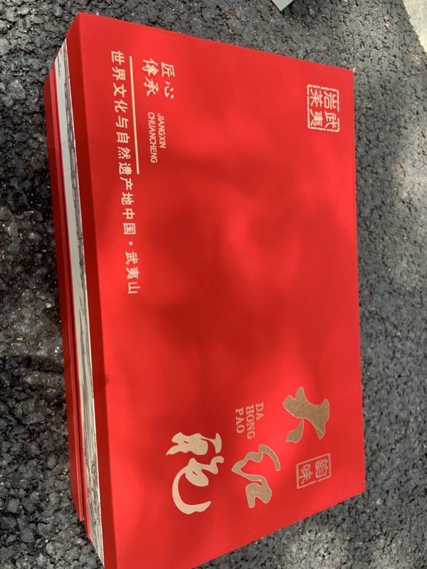 福建産 フェイバイ アンジ 白茶 果物と花の香りの小さな缶茶